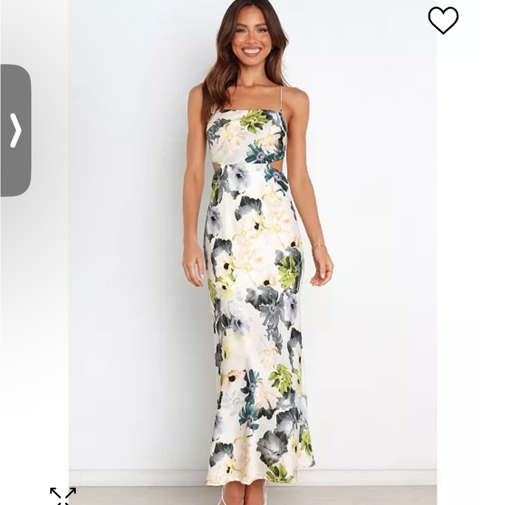 Petal and Pup Floral Jayne